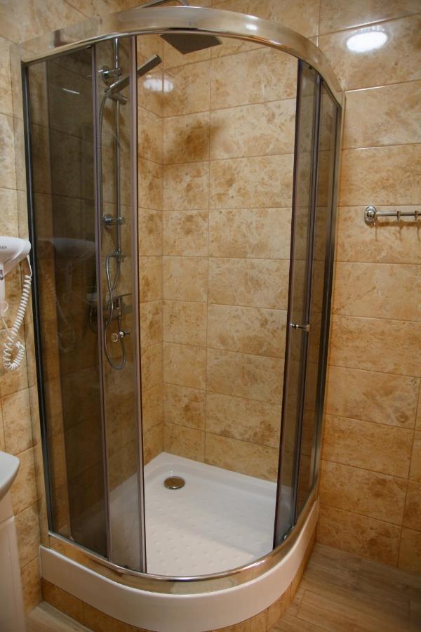 Золота Поляна Appartement Buitenkant foto