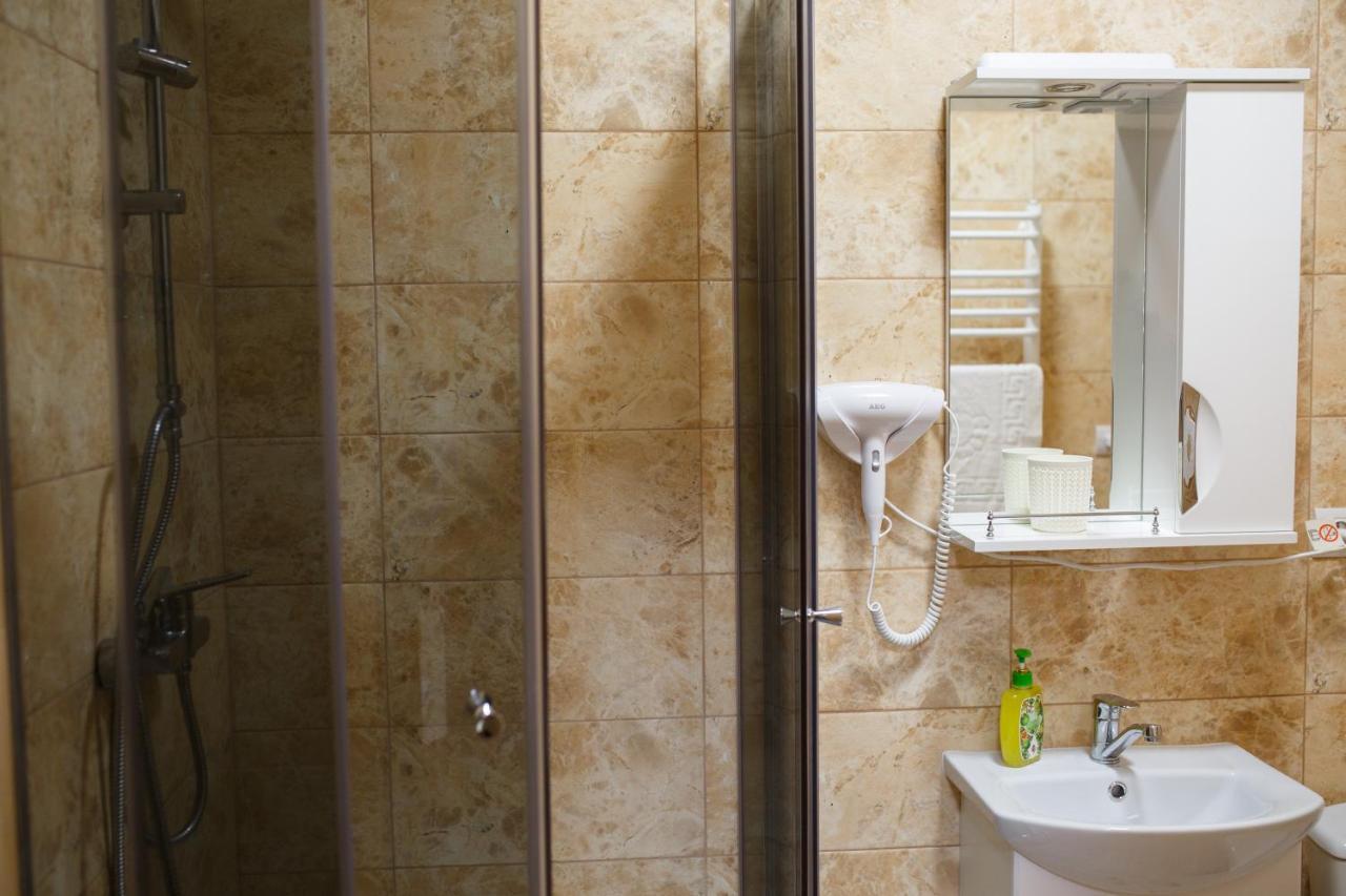 Золота Поляна Appartement Buitenkant foto
