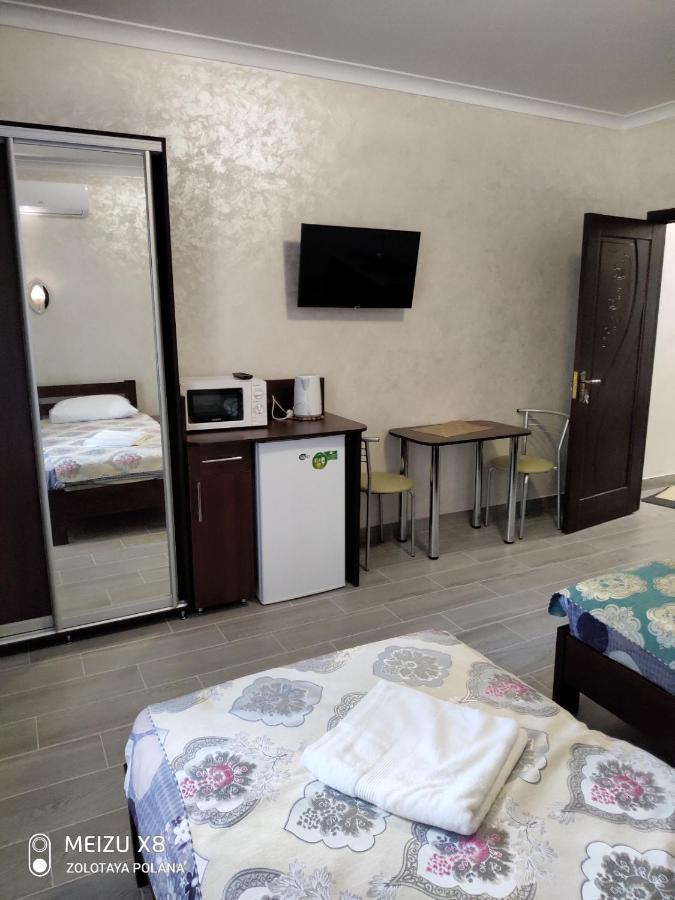Золота Поляна Appartement Buitenkant foto