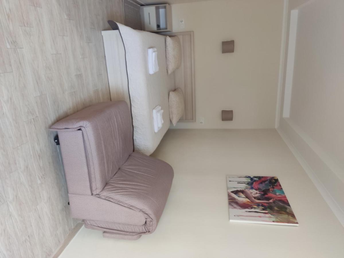 Золота Поляна Appartement Buitenkant foto