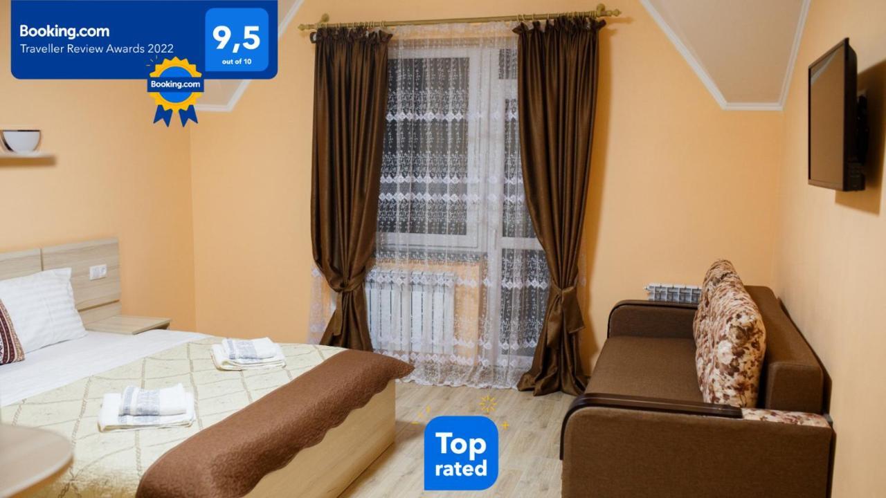Золота Поляна Appartement Buitenkant foto