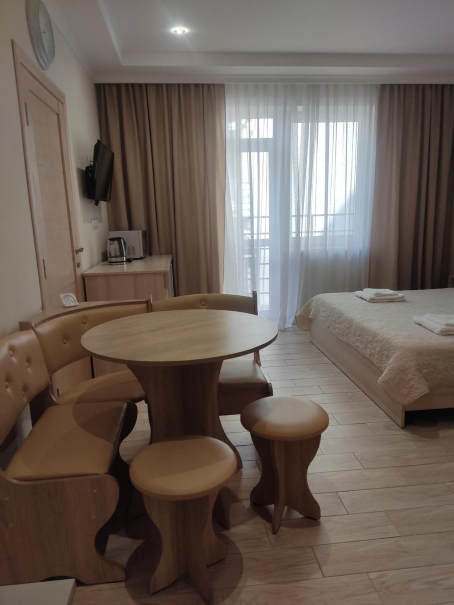 Золота Поляна Appartement Buitenkant foto