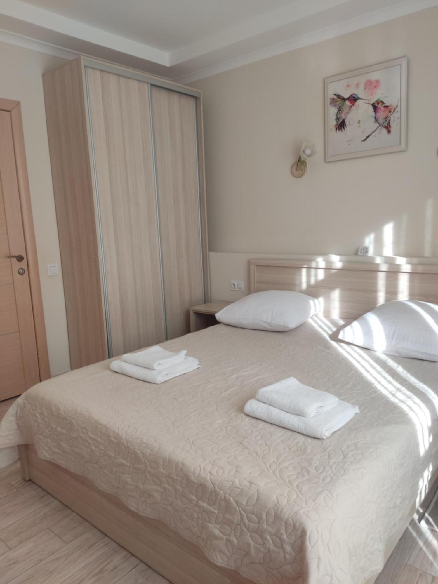 Золота Поляна Appartement Buitenkant foto